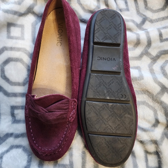 Vionic Loafers - Picture 3 of 6